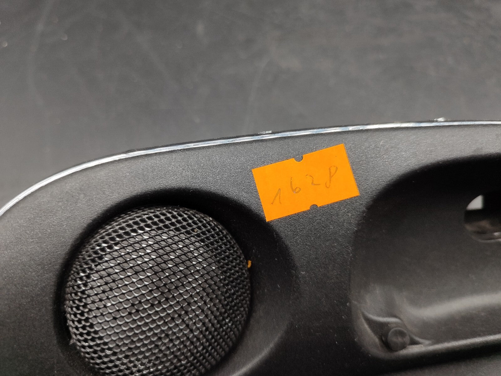 Alfa Romeo 156 1.9JTD 85kW 8V 2003 Front Right Interior Handle Trim