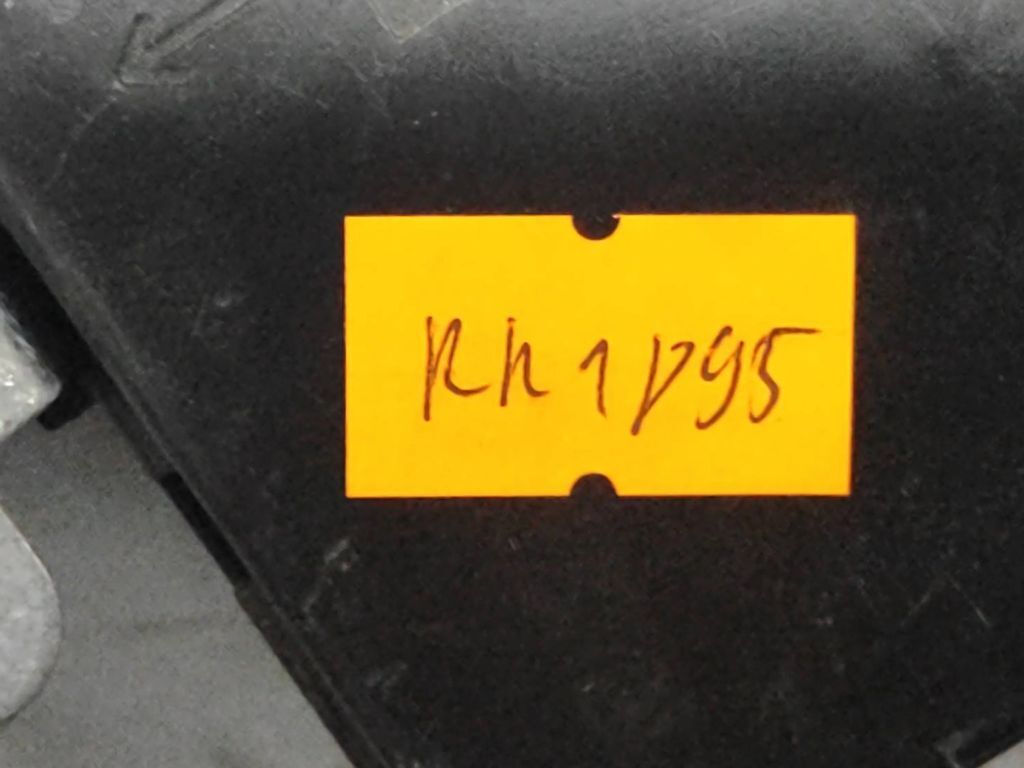 Mitsubishi Outlander 2008 Fan control module 7820A055 