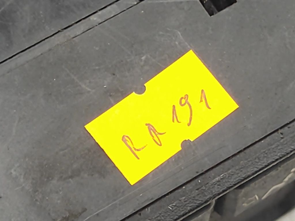 BMW 7 Series E32 1990 Climate control unit module switch 64111388029 