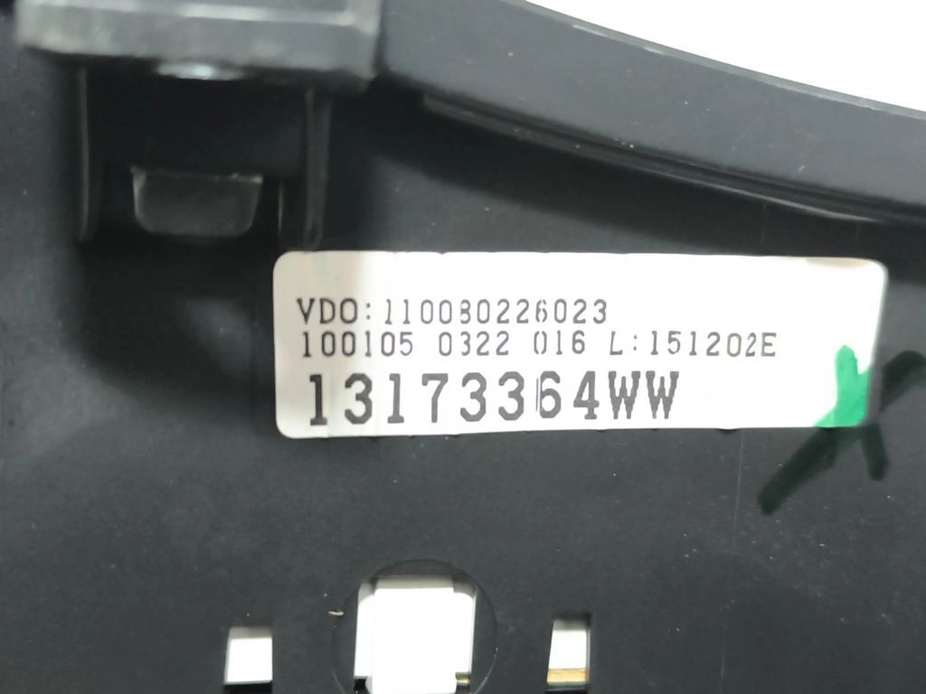 Opel Tigra B 1.4i 2005 LHD Petrol speedometer instrument cluster 13173364WW 