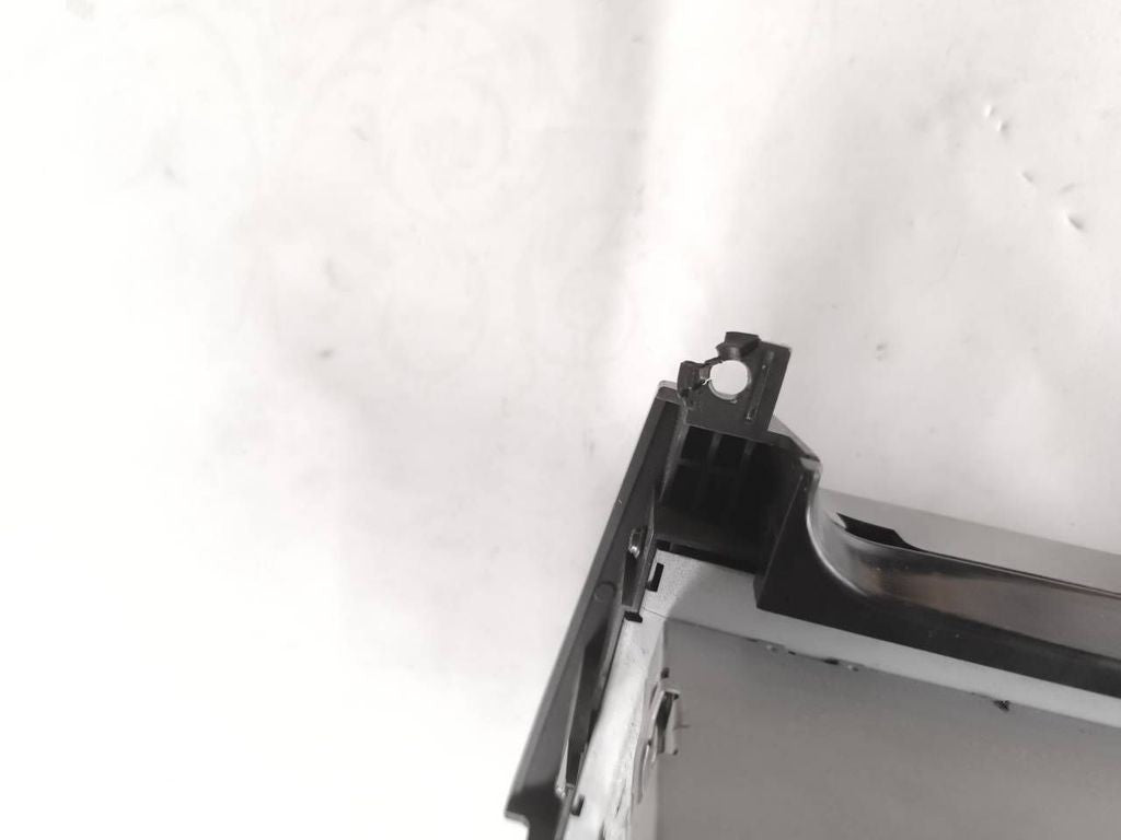 Peugeot 607 2004 Radio CD player head unit 96431808GV 