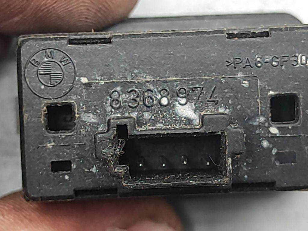 BMW 5 E39 1997 Electric window control switch 8368974 