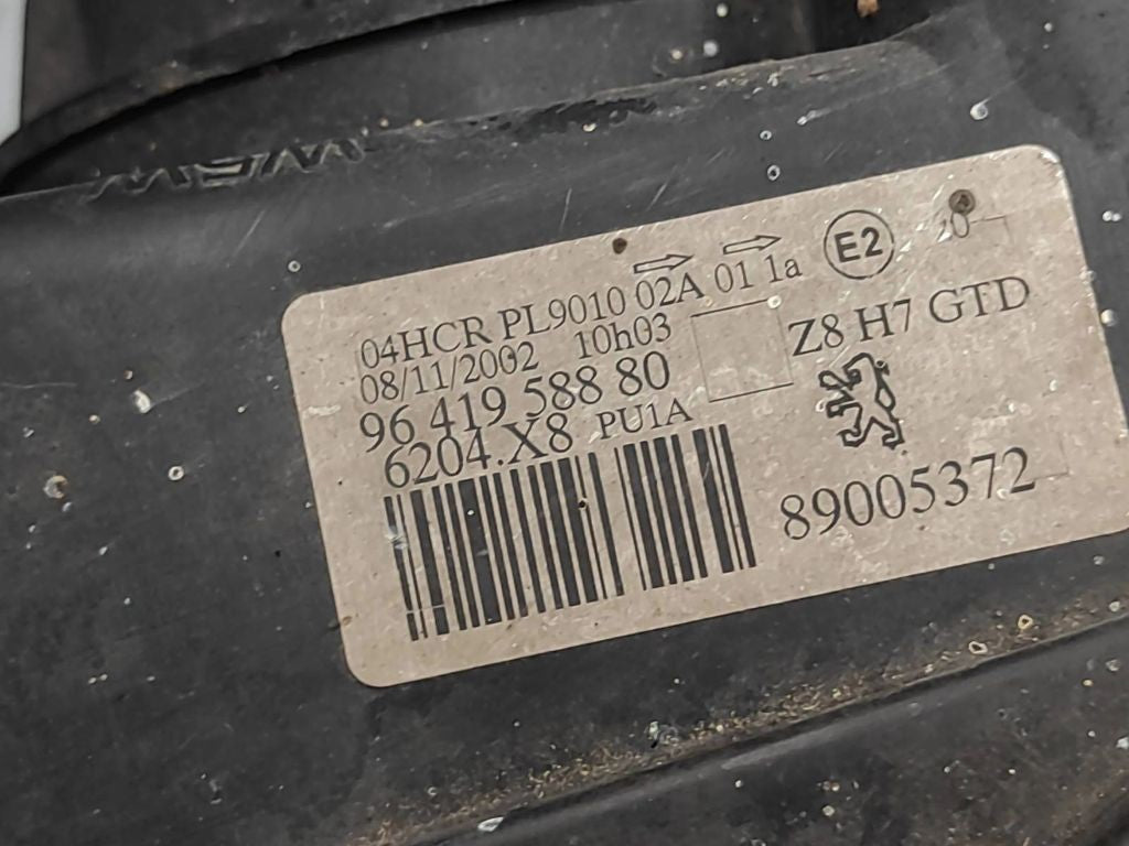 Peugeot 607 2001 Left headlight headlamp 9641958880 