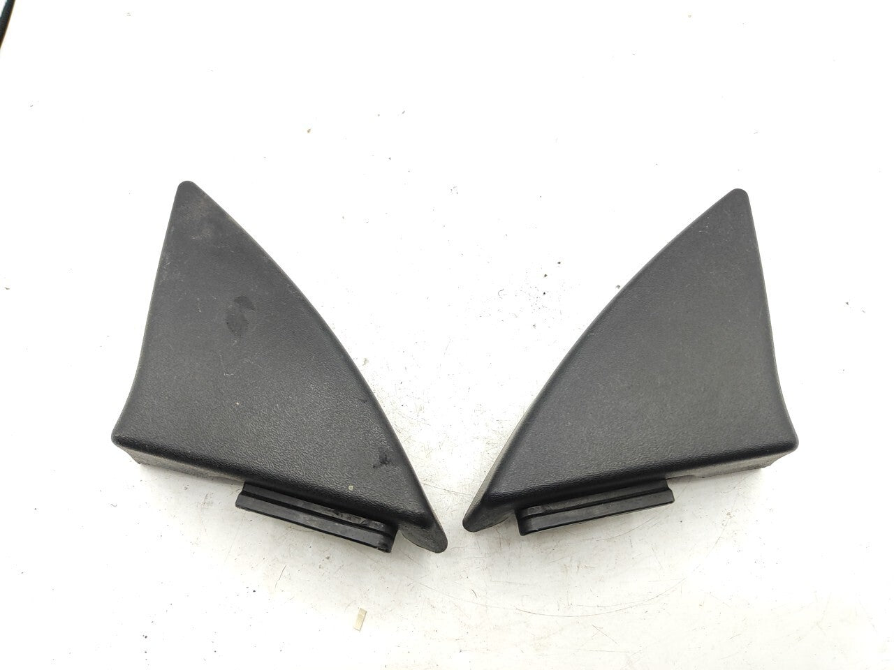 Alfa Romeo GT 1.9JTD 110kW 2008 Front Right Left Mirror Cover Trim 60682427