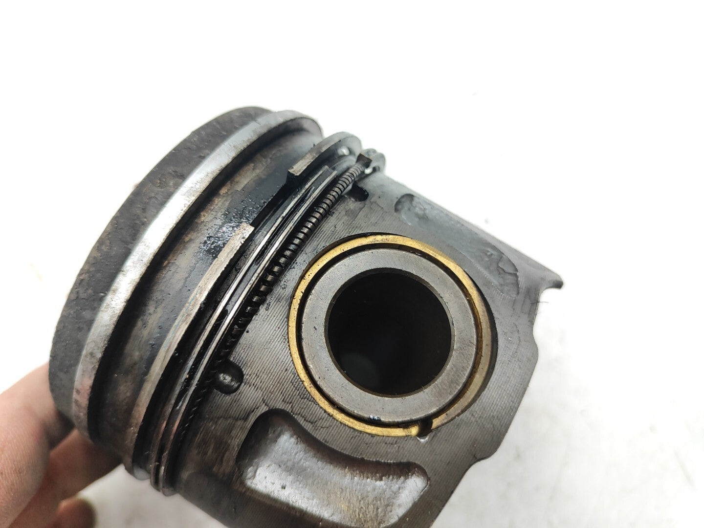 Land Rover Freelander LR2 2009 2.2TD 118kW Diesel Engine Piston