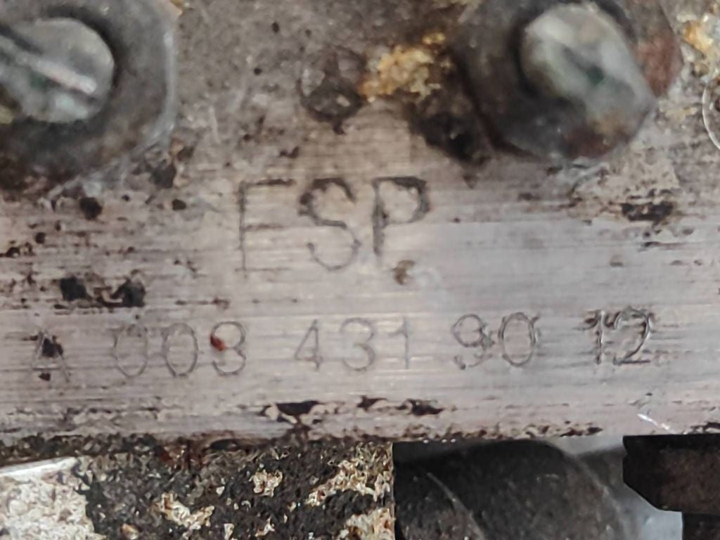 Mercedes-Benz E W210 2000 ABS Pump A0034319012 