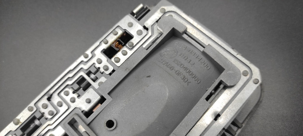 Alfa Romeo 147 1.9JTD 85kW 8V 2003 Interior Front Roof Lighting Dome 1520400000