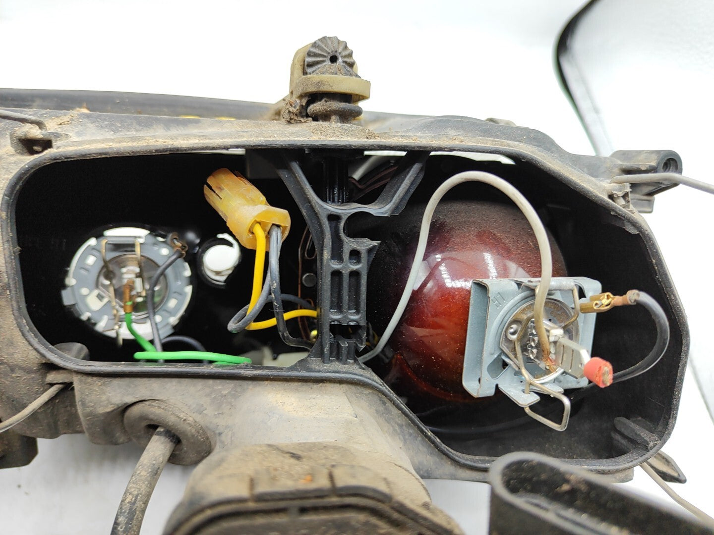 Alfa Romeo 155 1994 LHD Front Right Side Headlight 1305235169