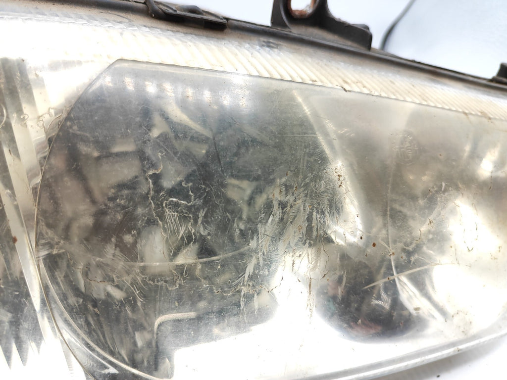 Alfa Romeo 156 1.9JTD 85kW PRE-Facelift 2000 LHD Front Right Headlight 60620134