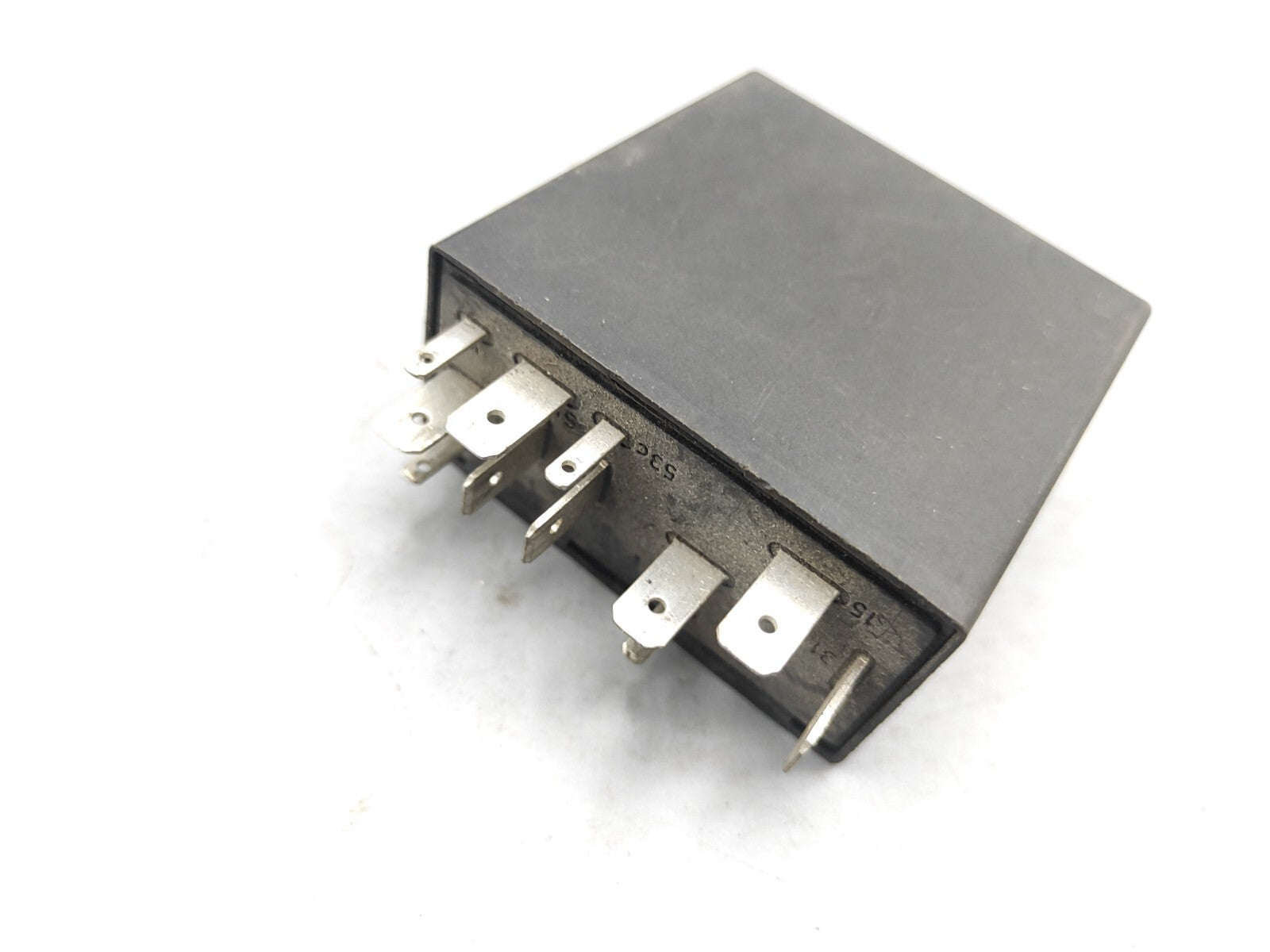 Volkswagen Passat B5 1999 Windshield Wiper Module ECU Relay 4B0955531A