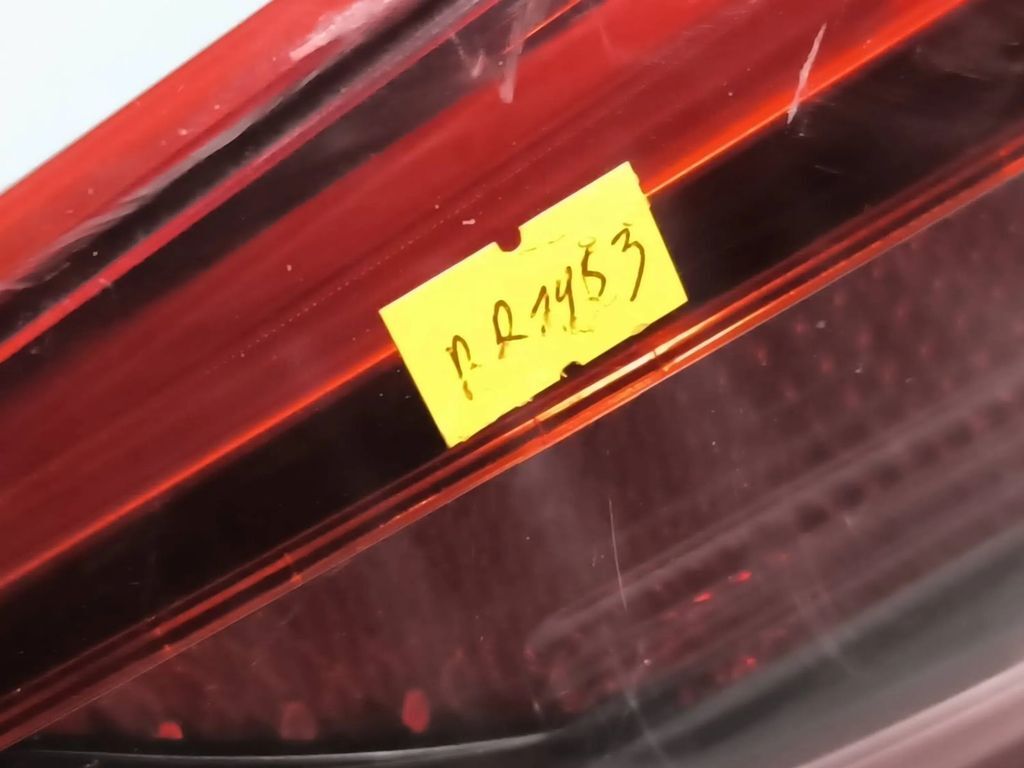 Mazda 3 BM III Hatchback 2014 Rear Right tailgate tail light lamp B45C513F0 