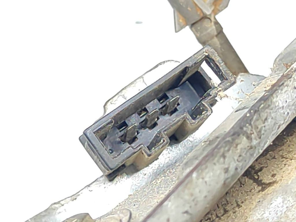 Volkswagen Golf III 1991 Rear wiper motor 1H9955717 