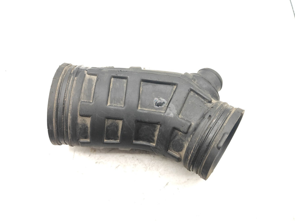 Alfa Romeo 159 SW 1.9JTDM 110kW 2008 Diesel Engine Air Intake Pipe Hose 55193538