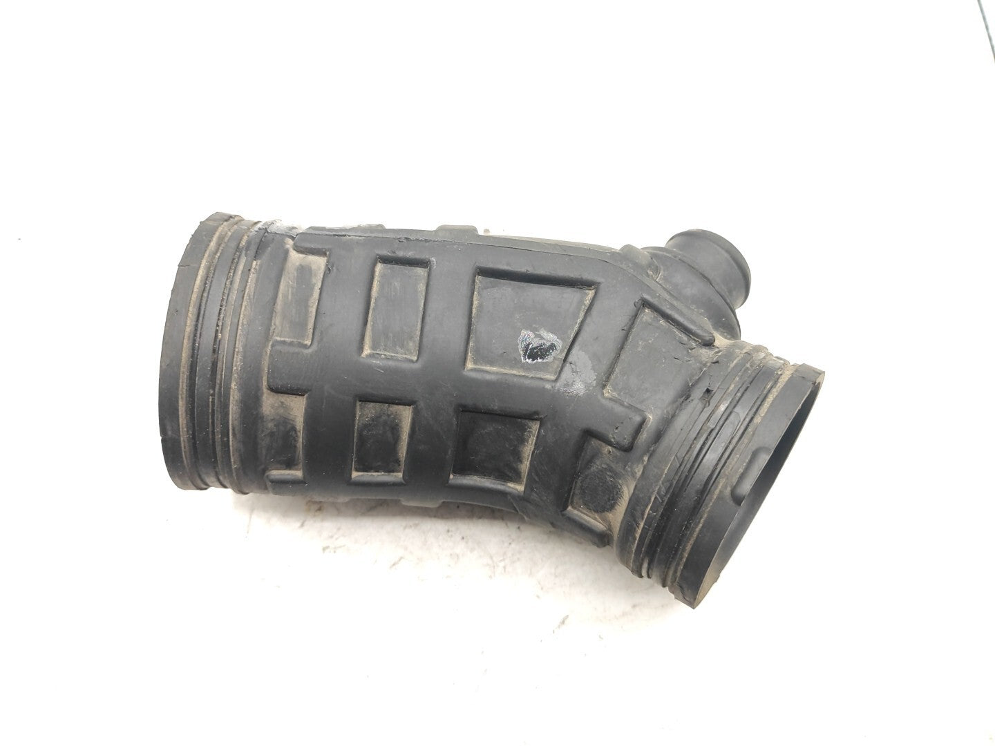 Alfa Romeo 159 SW 1.9JTDM 110kW 2008 Diesel Engine Air Intake Pipe Hose 55193538