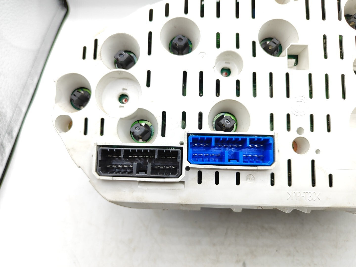 Alfa Romeo 166 2.4JTD 2000 LHD Diesel Speedometer 156022592