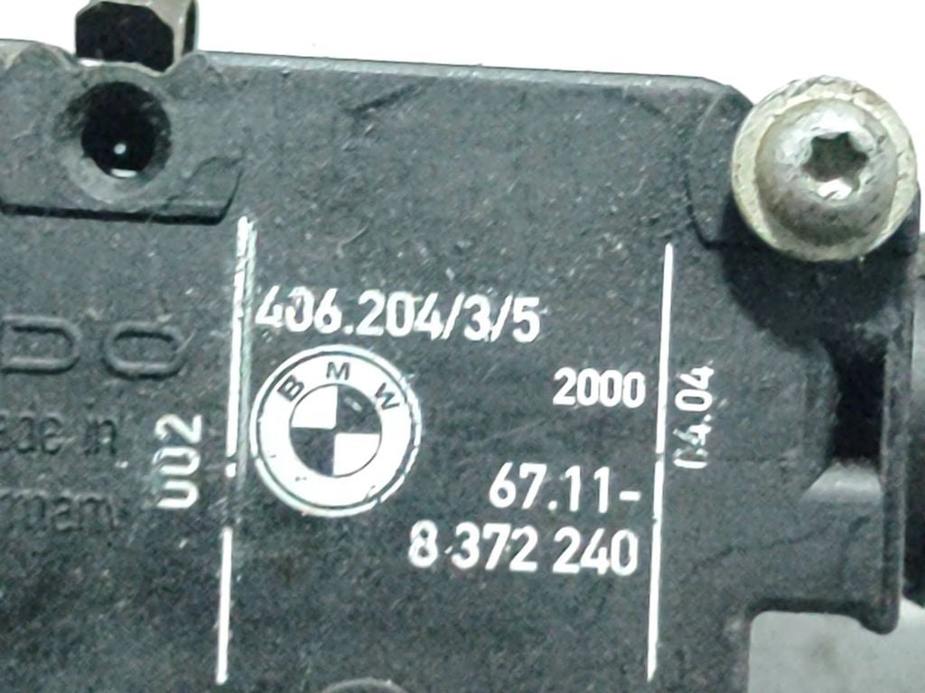 BMW 3 E46 2000 Diesel Fuel tank cap lock motor 8372240 