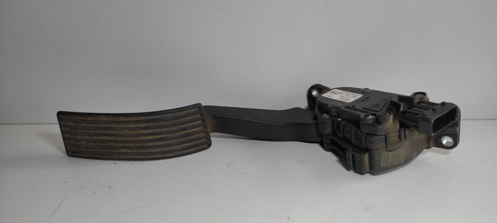 Alfa Romeo 159 1.9JTD 88kW Diesel 2009 LHD Throttle Gas Pedal 60695128