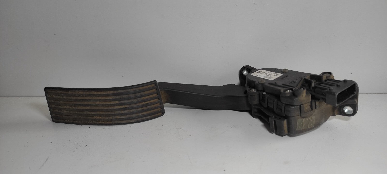 Alfa Romeo 159 1.9JTD 88kW Diesel 2009 LHD Throttle Gas Pedal 60695128