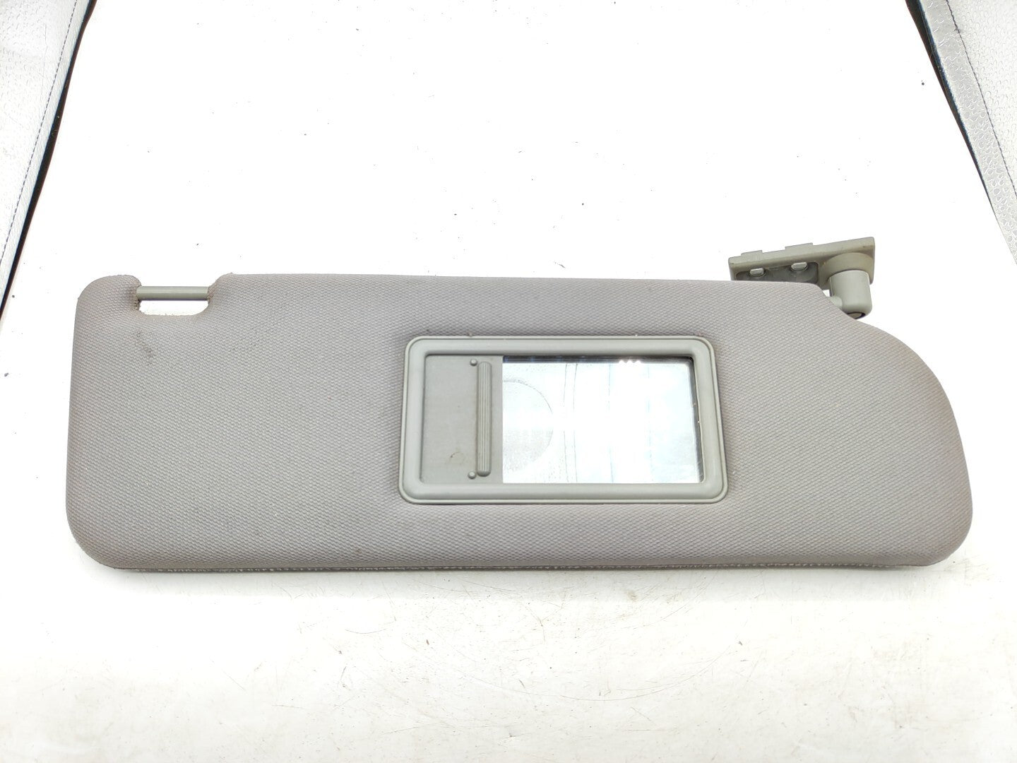 Alfa Romeo 166 2.0TS 2001 LHD Front Right Sun Visor Cover