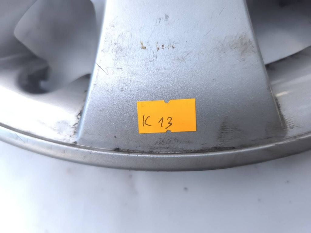 Volkswagen Touran I 2005 R15 wheel hub cap trim 1T0601147 