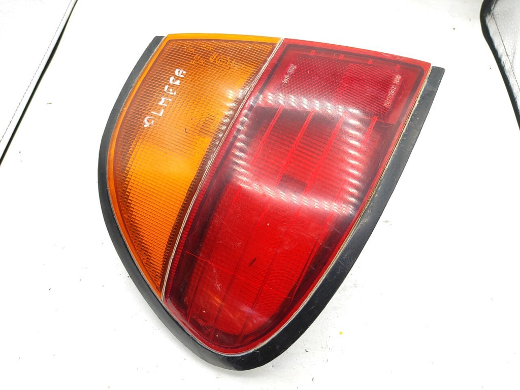 Nissan Almera N15 Sedan 1996 LHD Rear Left Taillight Light 4726A