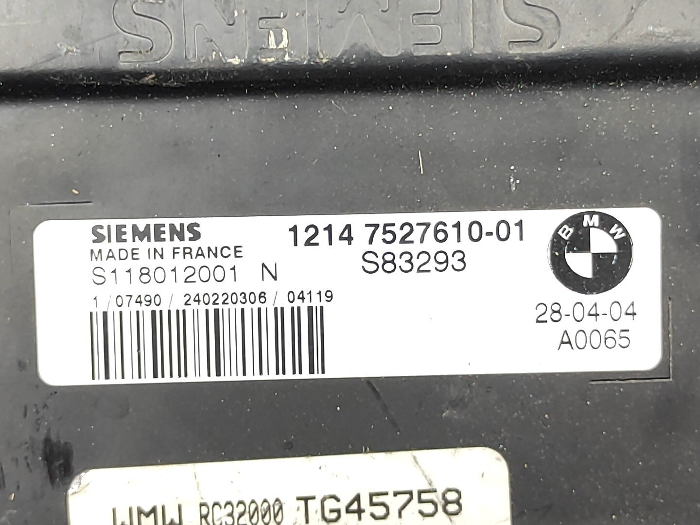 Mini Cooper R50 1.6i Engine  control unit module ecu 12147527610
