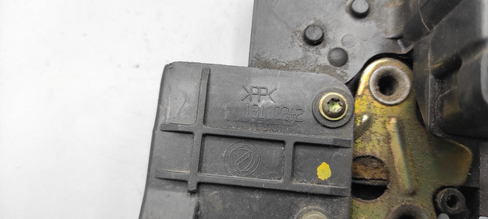 Alfa Romeo 156 SW 2.4JTD 110kW 2002 LHD Front Right Door Lock Latch 18110242