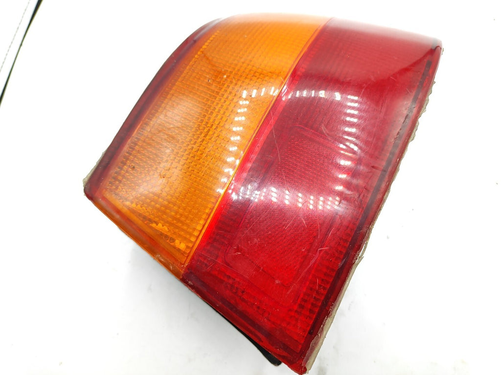 Honda Civic 5 Gen 1.5i 66kW Sedan 1994 Rear Right Side Taillight Light