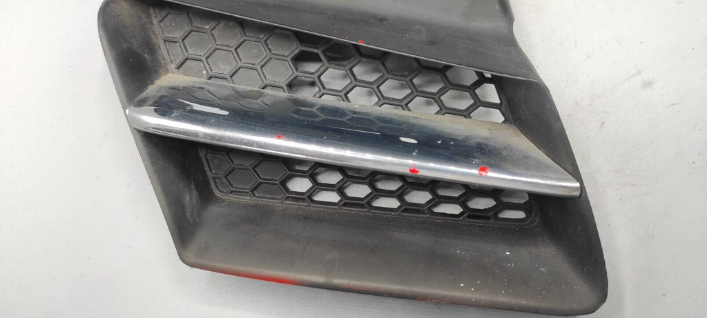 Alfa Romeo 156 2005 Front Right Upper Bumper Grill Nostril LS380110 B367