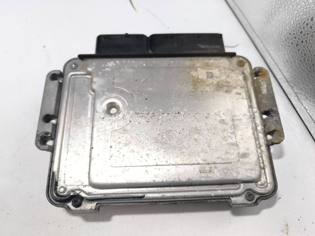 Alfa Romeo 159 2.4JTDm 2007 0281012145 Engine control unit module ECU 