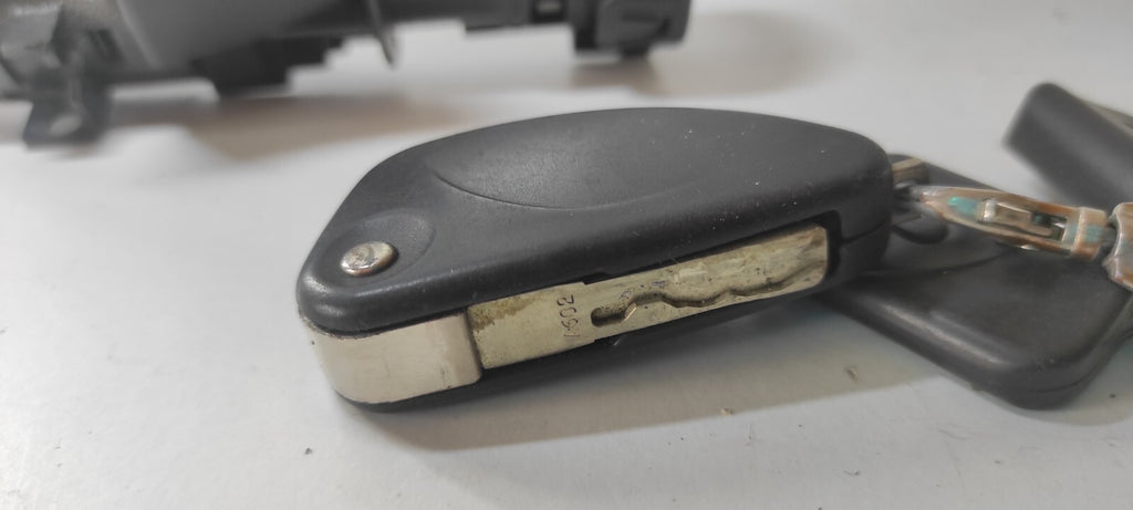 Alfa Romeo 147 1.9JTDm 85kW Diesel 2003 LHD Ignition Lock Barrel With Key