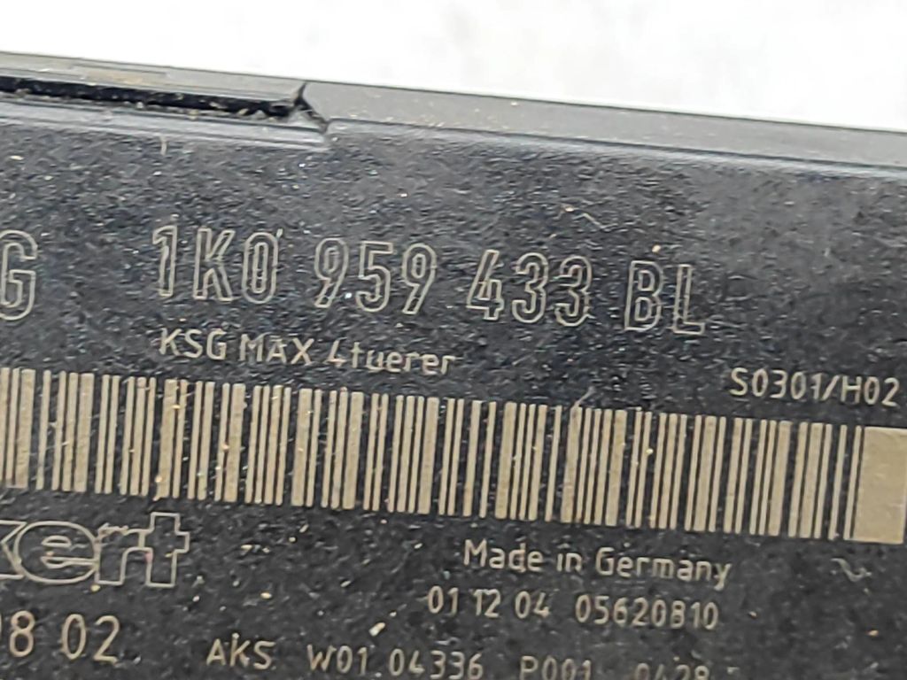 Volkswagen Touran MK1 I 2005 Comfort convenience body module 1K0959433BL 