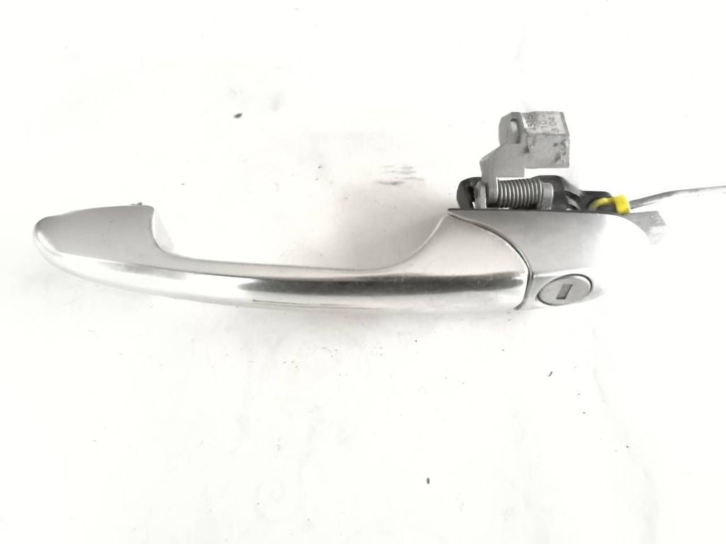 Alfa Romeo 147 1.9JTD 85kW 8V 2005 LHD front left door exterior handle 