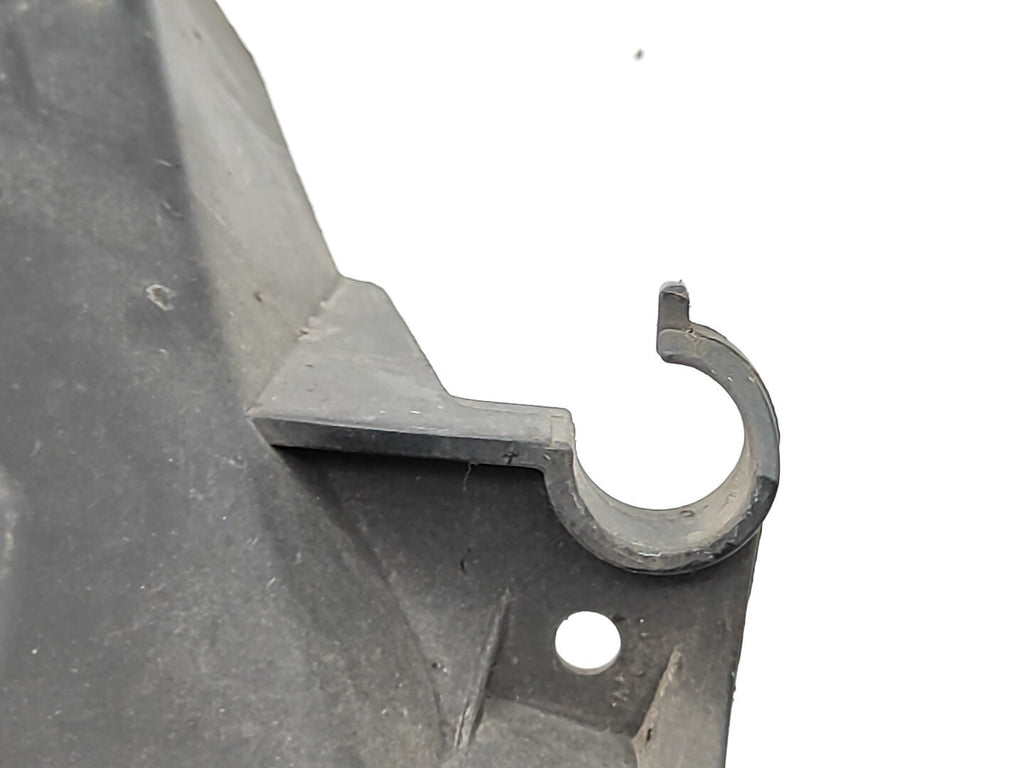 BMW E90 E91 330D 170kW 2006 Front Left Headlight Bracket 7116707 51647116707