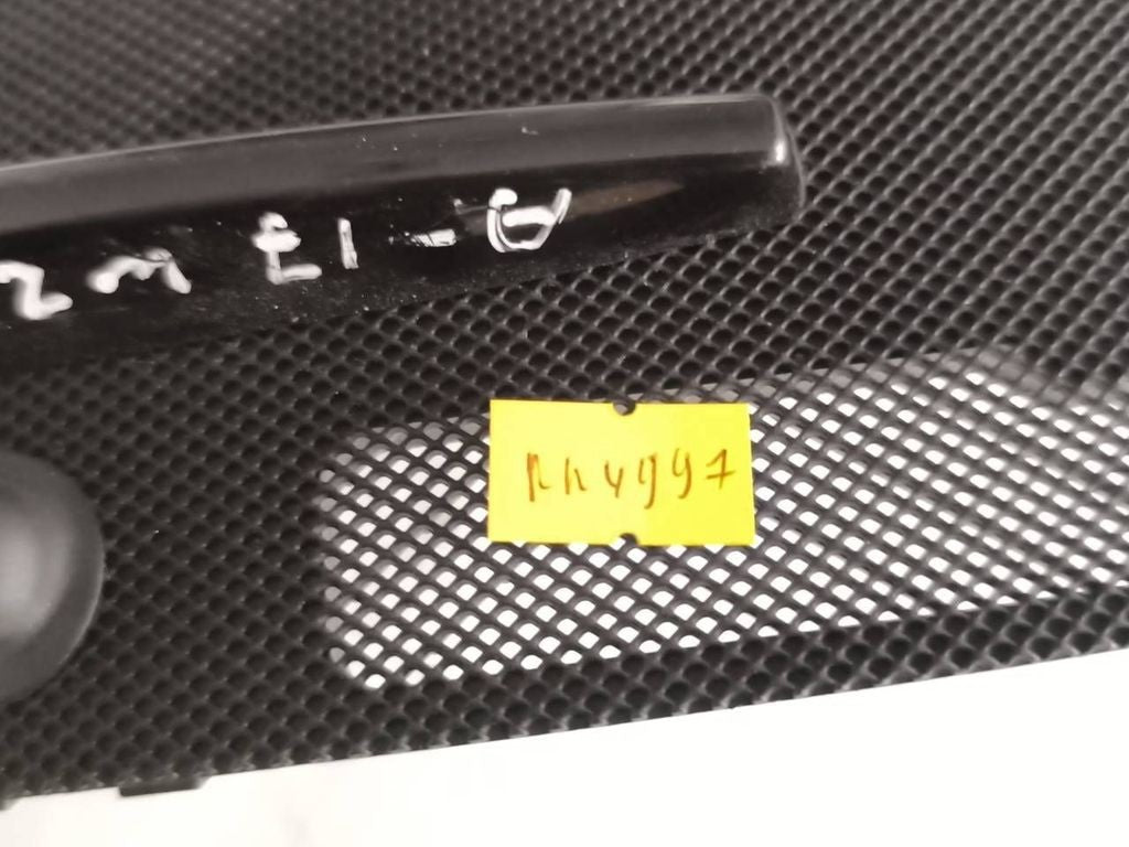 Mercedes-Benz C W204 2008 dash center speaker trim cover A2046800589 