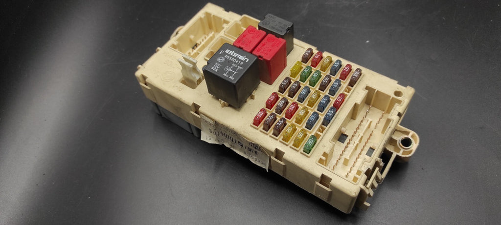 Alfa Romeo GT 2004 Fuse Box Control Unit Module 46558758 60684628