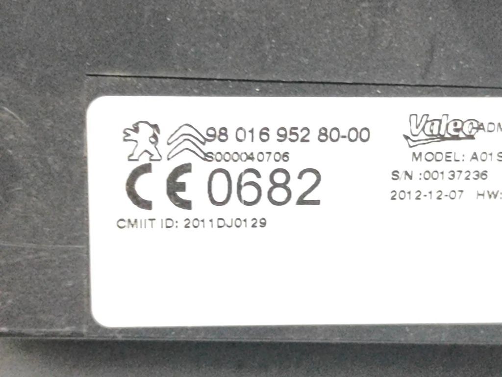 Peugeot 508 2.0HDI 120kW 2010 control units modules 980169528000 