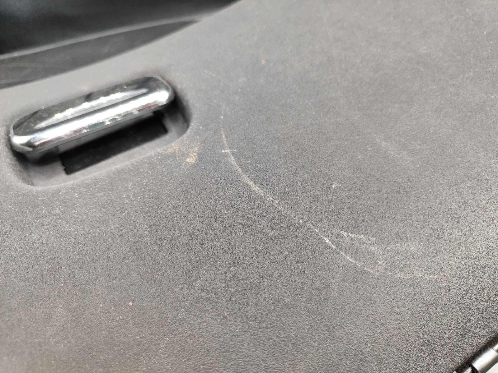 Alfa Romeo 147 1.6 TS 88kW Petrol 2006 LHD Front Right Dashboard Glovebox