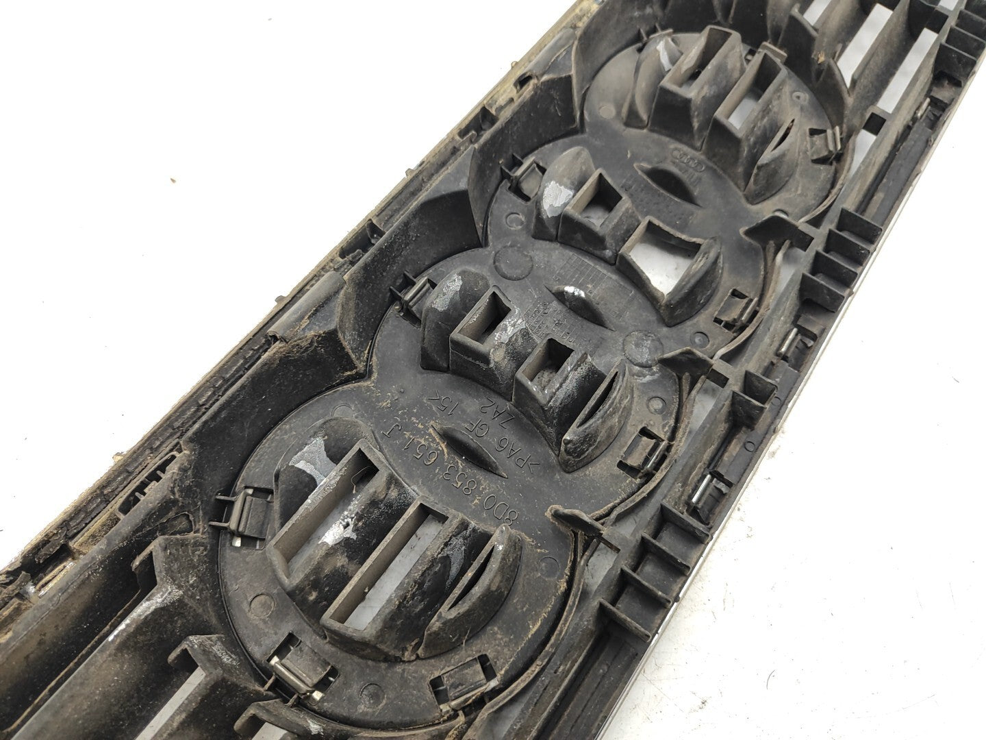 Audi A4 B5 1.8T Petrol Avant 1998 Front Upper Bumper Grill 8D0853651J