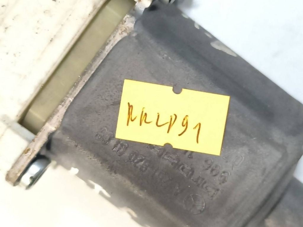 Mercedes-Benz R W251 2005 rear left window regulator motor 0130822281 