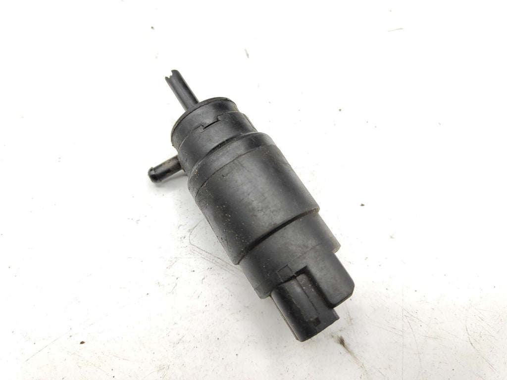 BMW E34 E36 1993 Windshield Washer Pump Motor 1391358