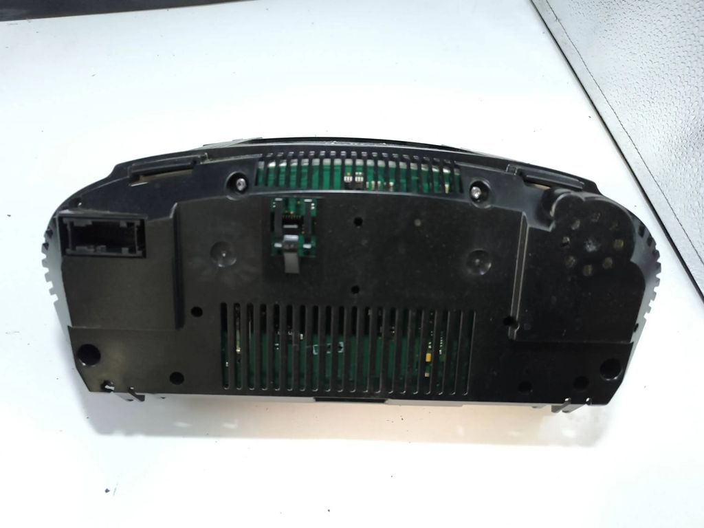 62119153749 BMW 5 E60 E61 2008 Petrol speedometer instrument cluster 