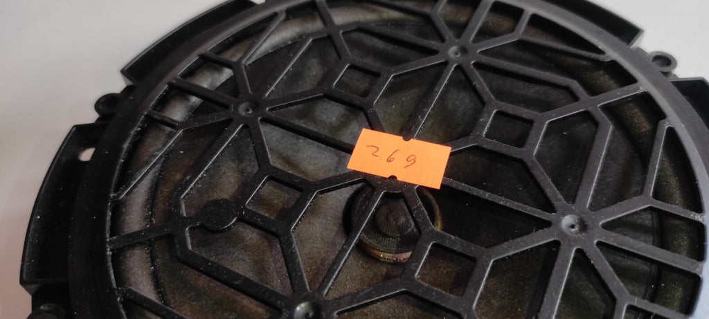 Peugeot 607 3.0i V6 Petrol 2002 Front Left Door Audio Speaker 9635014780