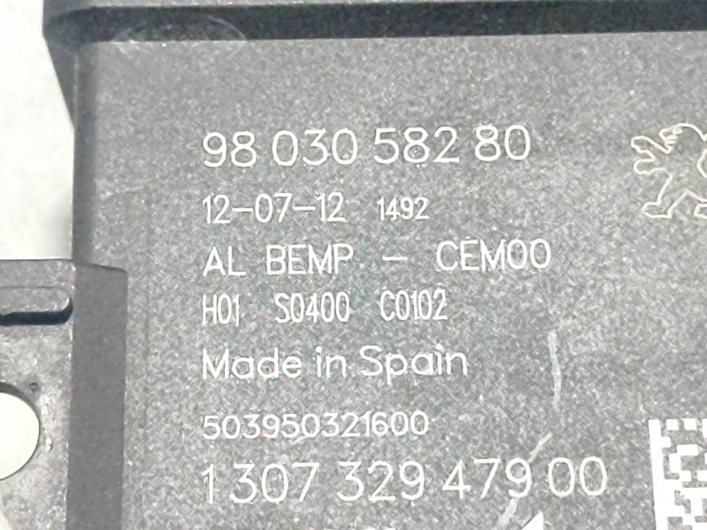 Peugeot 508 2.0HDI 2013 Light control module unit LCM 9803058280 