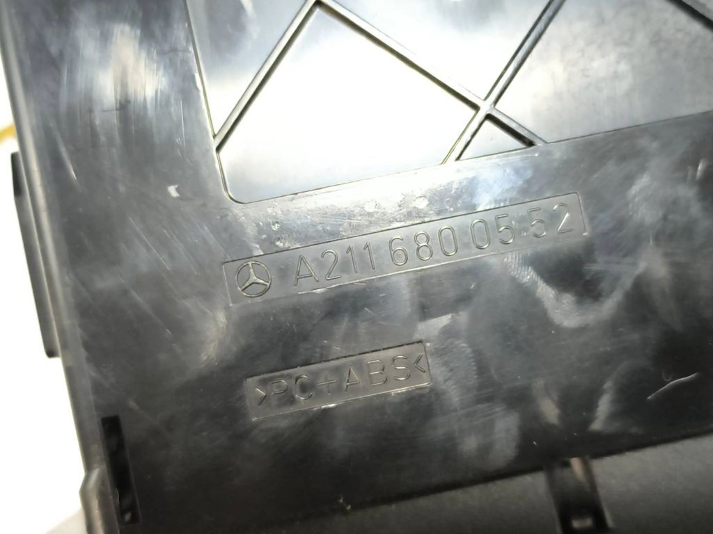 Mercedes-Benz E W211 2003 Hazard switches A2116800552 