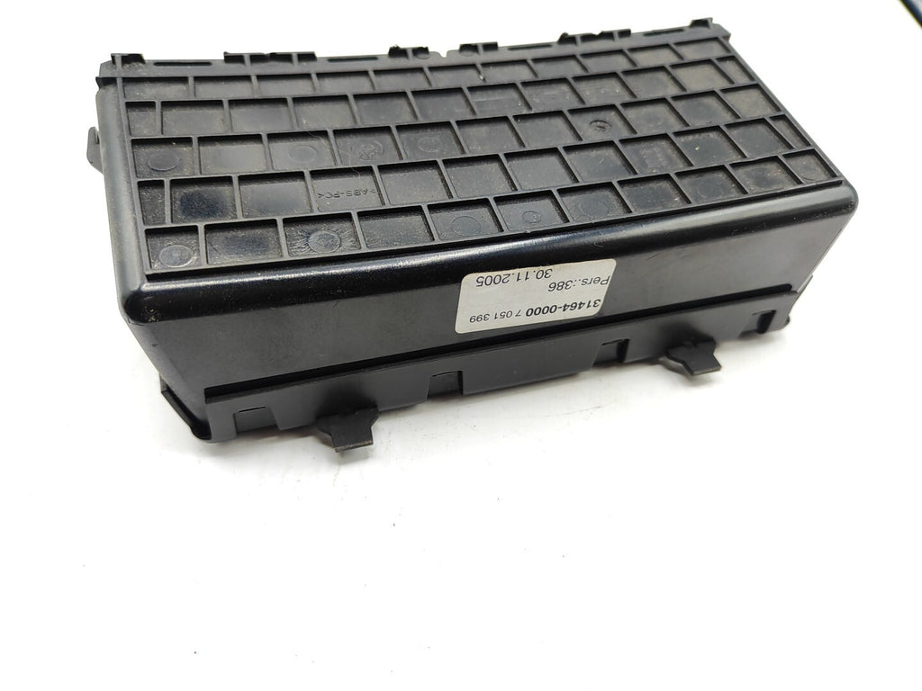 BMW 5 Series E61 530D 170kW 2006 LHD Front Dash Panel Storage 7051399