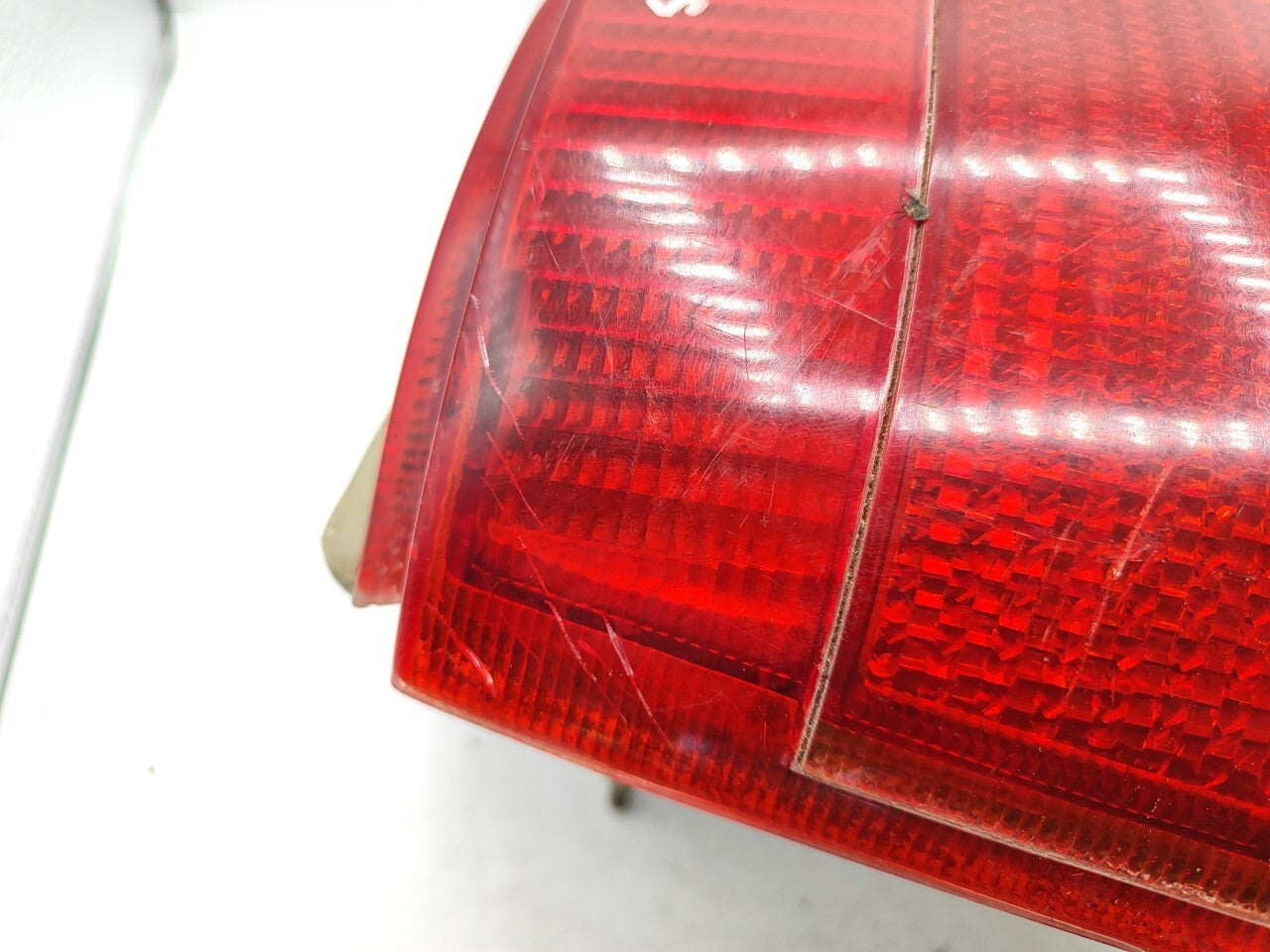 Ford Sierra COMBI 1985 LHD Rear Left Taillight Light 83BG13N00