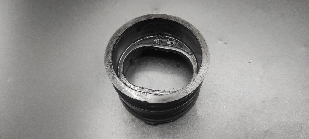 Alfa Romeo GT 2.0 JTS 122kW 2005 Petrol Engine Intake Manifold Rubber Pipe