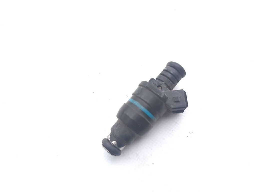 BMW 3 E36 1992 Petrol fuel injector 1731357 