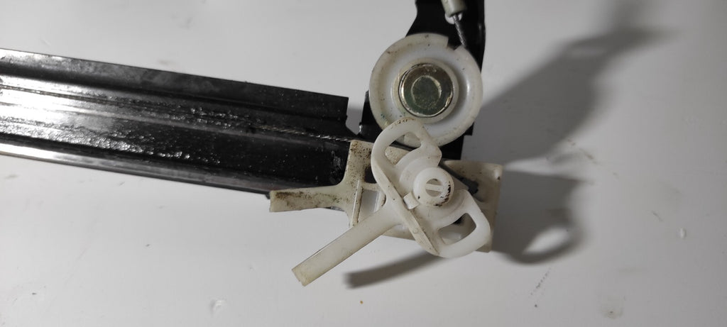 Alfa Romeo 147 1.9JTD 2006 Front Right Window Regulator Mechanism